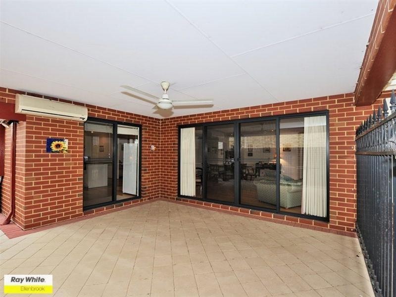 1 Cabernet Place, The Vines WA 6069