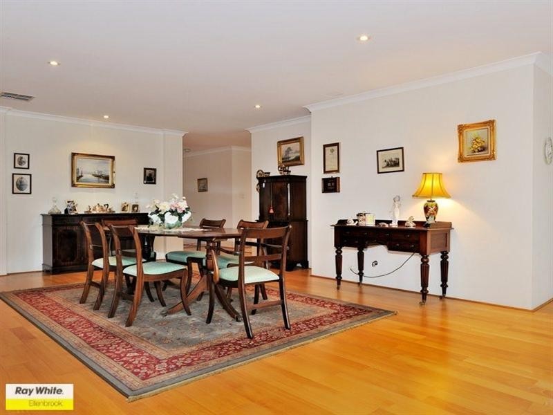 1 Cabernet Place, The Vines WA 6069