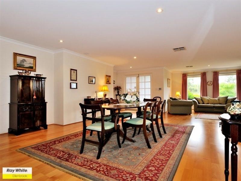 1 Cabernet Place, The Vines WA 6069