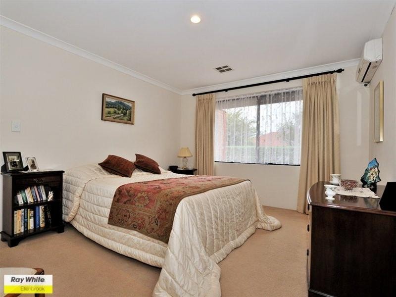 1 Cabernet Place, The Vines WA 6069