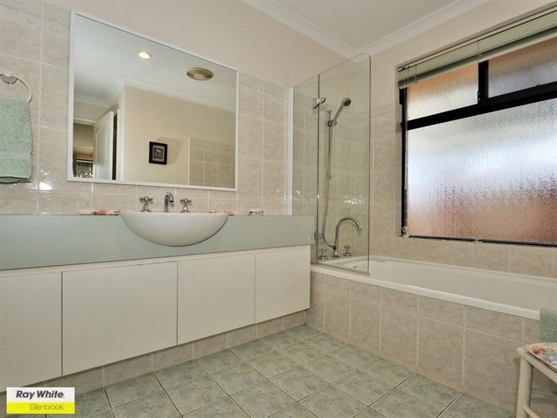 1 Cabernet Place, The Vines WA 6069