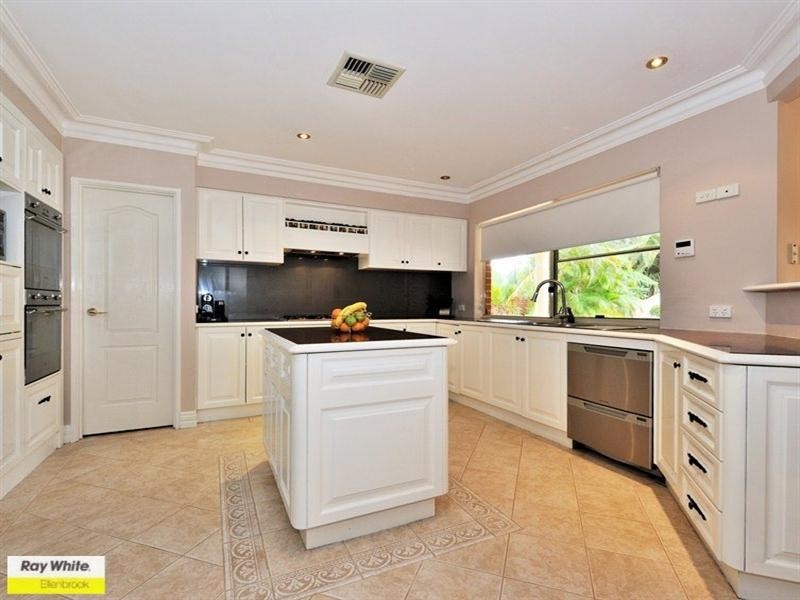 47 Taittinger Grove, The Vines WA 6069