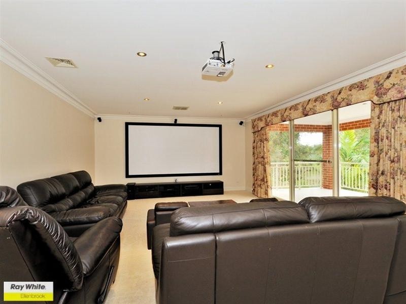 47 Taittinger Grove, The Vines WA 6069