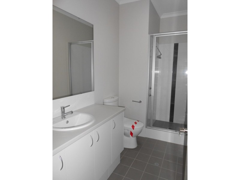 51 Grassdale Parkway, Ellenbrook WA 6069