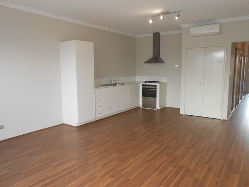 51 Grassdale Parkway, Ellenbrook WA 6069