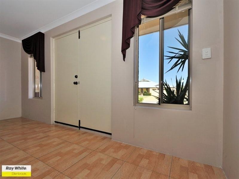 14 FORGE Lane, Henley Brook WA 6055
