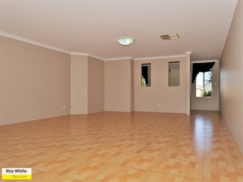 14 FORGE Lane, Henley Brook WA 6055