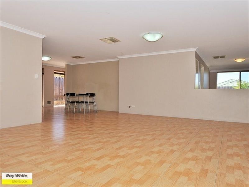 14 FORGE Lane, Henley Brook WA 6055