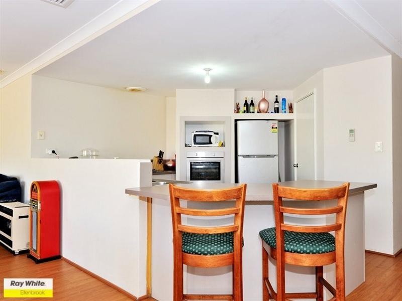 8 Addingham Drive, Ellenbrook WA 6069