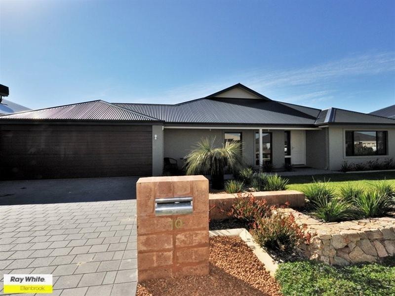 10 Cape Gardens, Ellenbrook WA 6069
