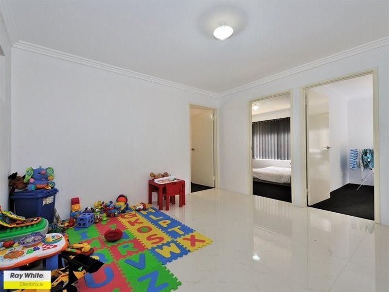 10 Cape Gardens, Ellenbrook WA 6069