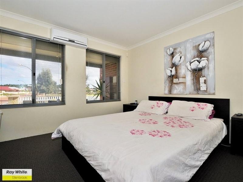 29 Parnham Avenue, Ellenbrook WA 6069