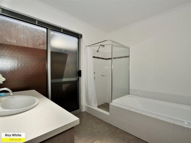 29 Parnham Avenue, Ellenbrook WA 6069