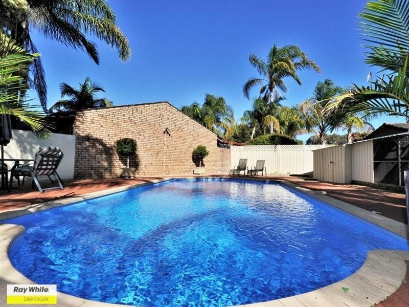 11 Swallow Court, Ballajura WA 6066