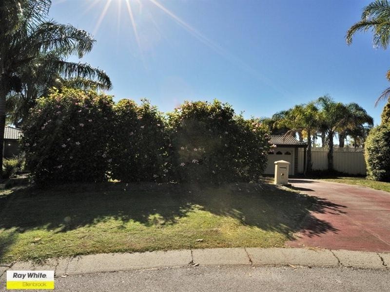 11 Swallow Court, Ballajura WA 6066