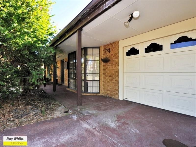 11 Swallow Court, Ballajura WA 6066