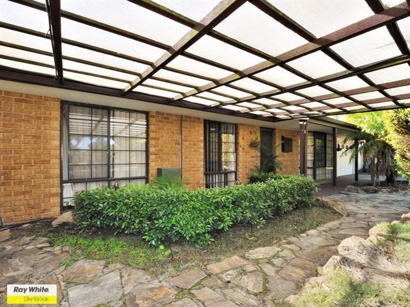 11 Swallow Court, Ballajura WA 6066