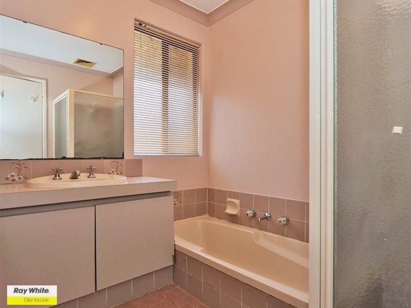 11 Swallow Court, Ballajura WA 6066