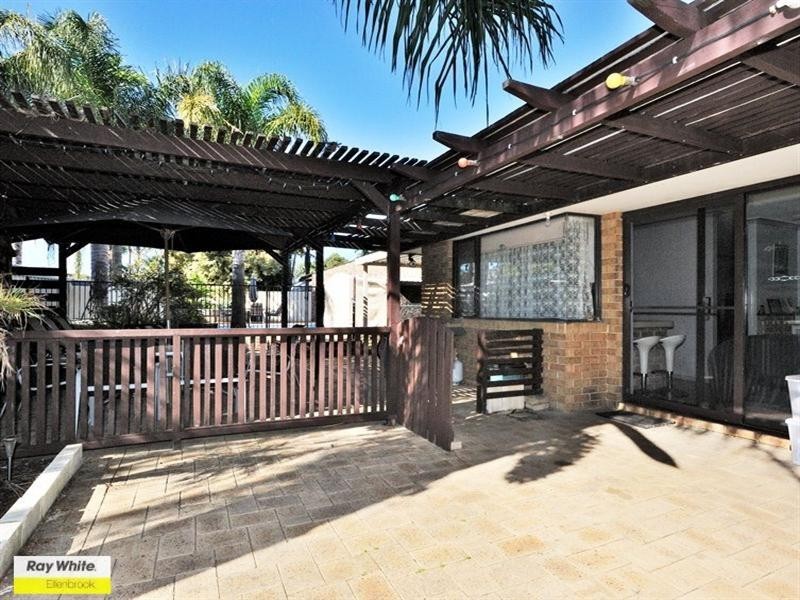 11 Swallow Court, Ballajura WA 6066