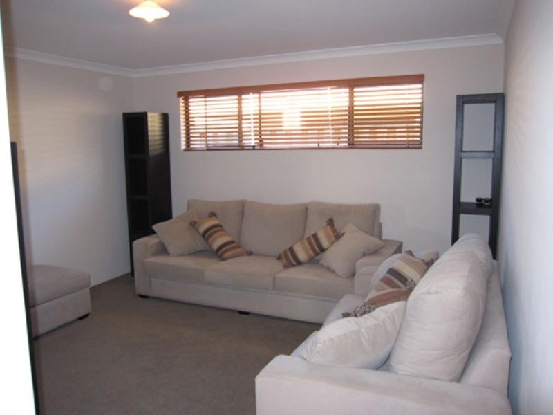 7 Elmore Pass, Ellenbrook WA 6069