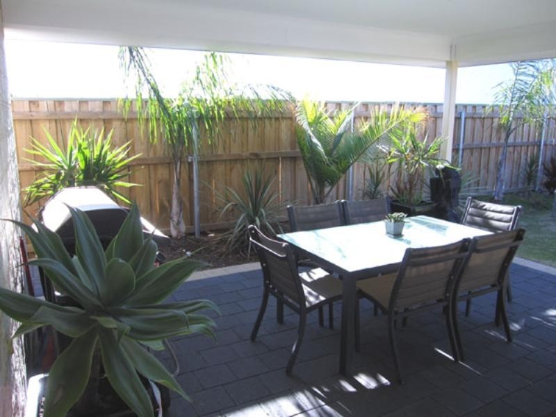 7 Elmore Pass, Ellenbrook WA 6069
