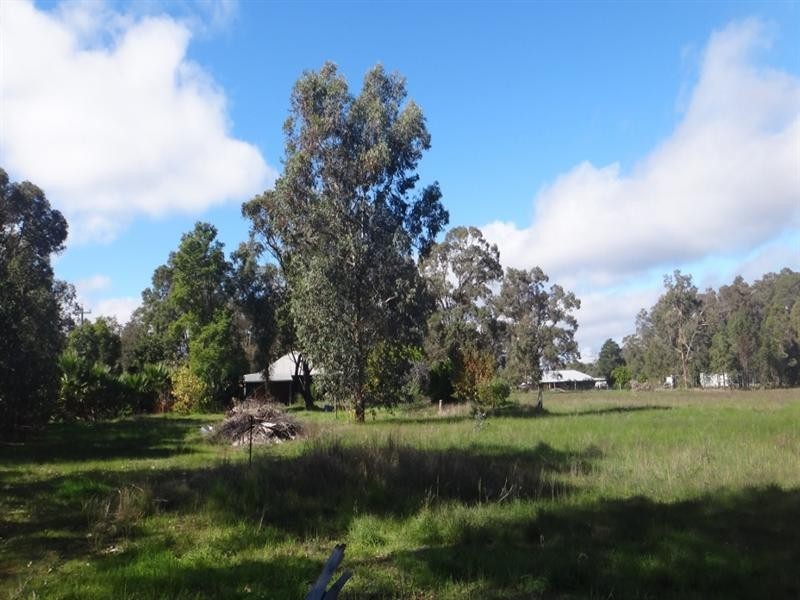 375 Oliver Street, Mount Helena WA 6082