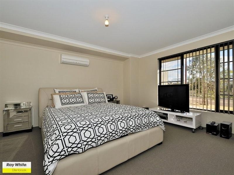 122 Westgrove Drive, Ellenbrook WA 6069