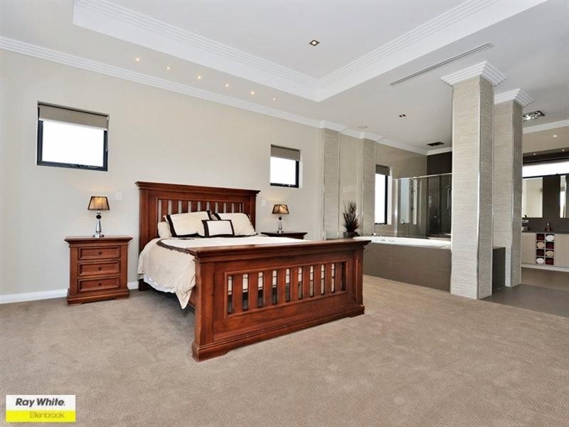 34 Longview Way, The Vines WA 6069