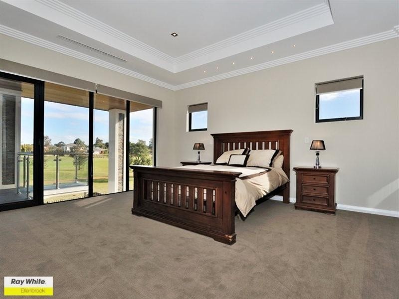 34 Longview Way, The Vines WA 6069
