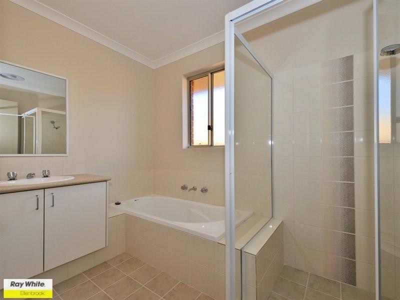 17 Gellibrand Vista, Ellenbrook WA 6069