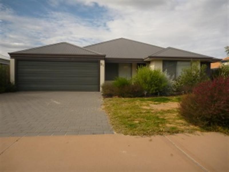 21 Brixton Crescent, Ellenbrook WA 6069