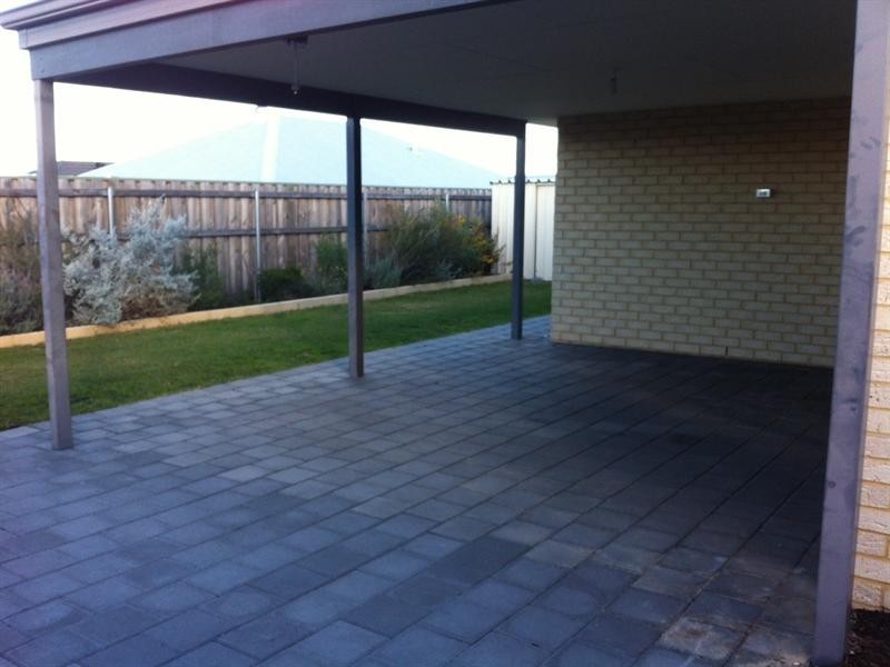 21 Brixton Crescent, Ellenbrook WA 6069