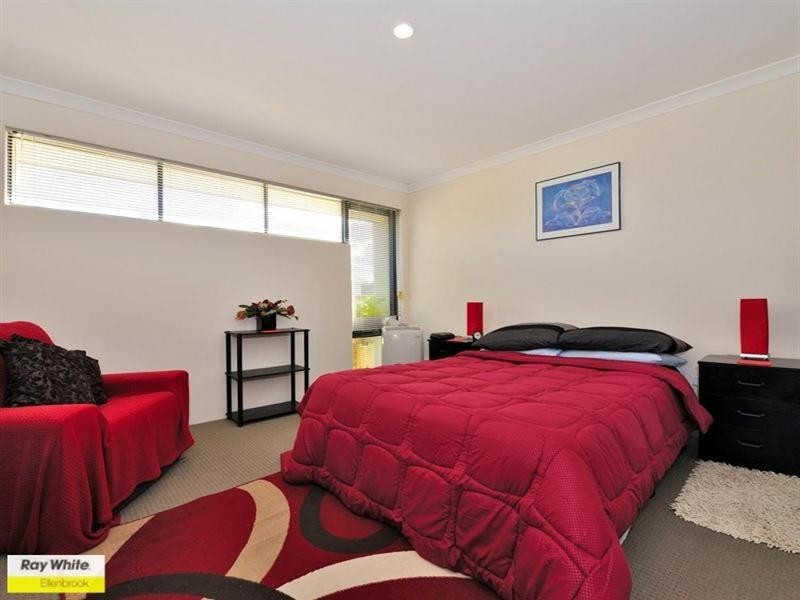 12 Botany Parade, Ellenbrook WA 6069