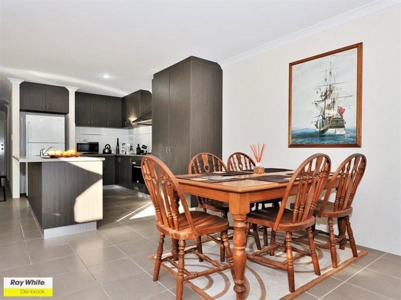 12 Botany Parade, Ellenbrook WA 6069