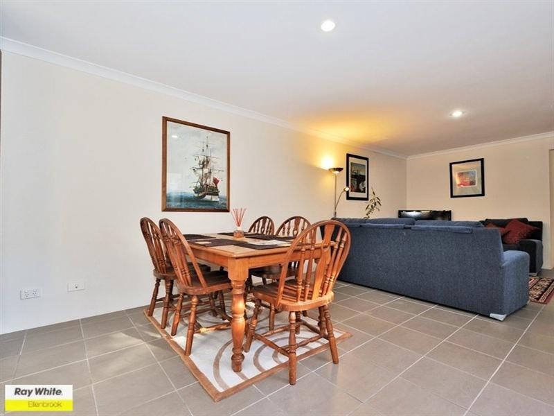 12 Botany Parade, Ellenbrook WA 6069