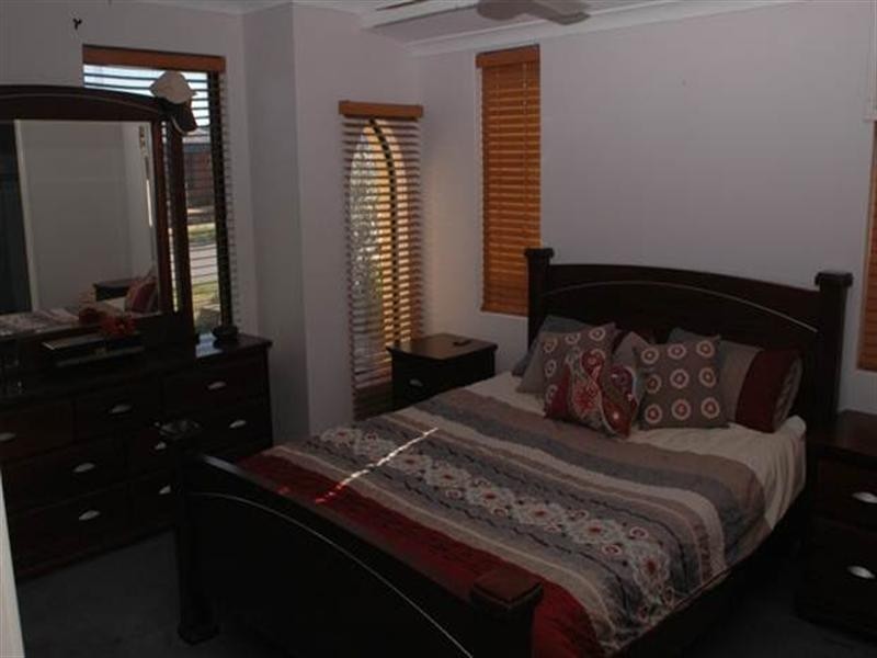 9 Larrawa Circle, Ellenbrook WA 6069