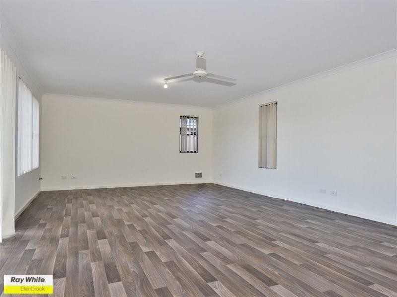 7 Newland Road, Ellenbrook WA 6069