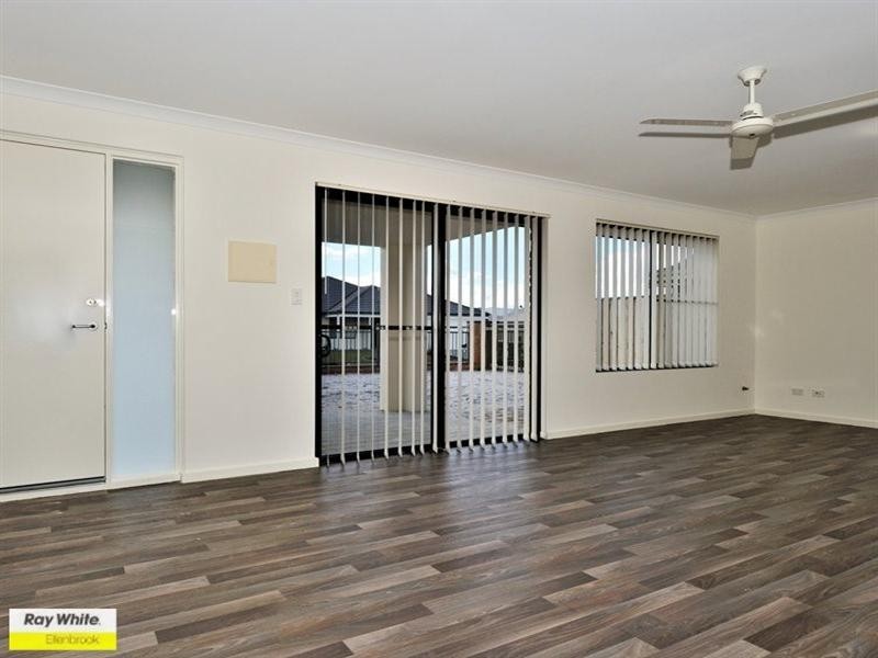 7 Newland Road, Ellenbrook WA 6069