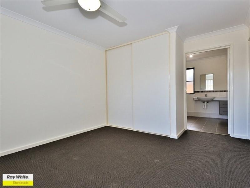 7 Newland Road, Ellenbrook WA 6069