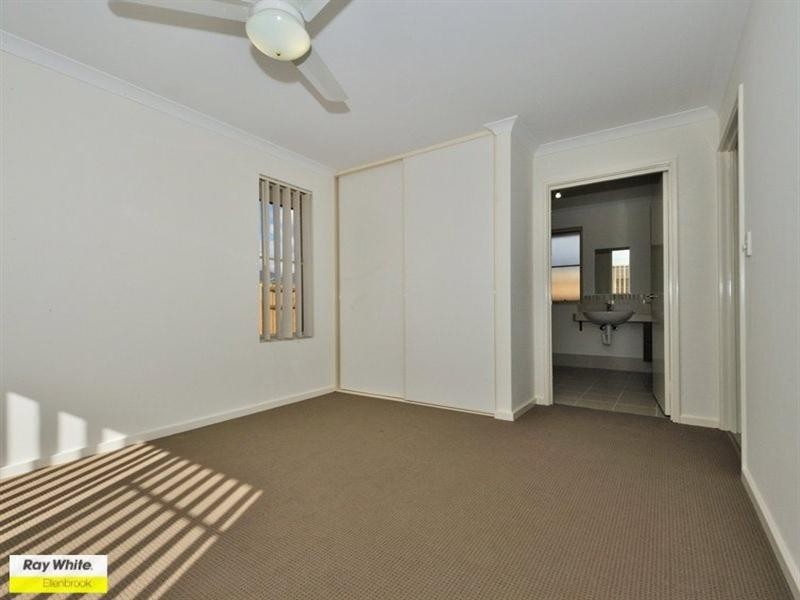 12 Mitre Bend, Ellenbrook WA 6069