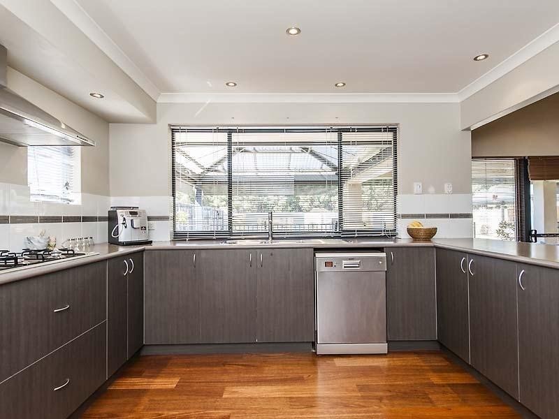 176 Charlottes Vista, Ellenbrook WA 6069
