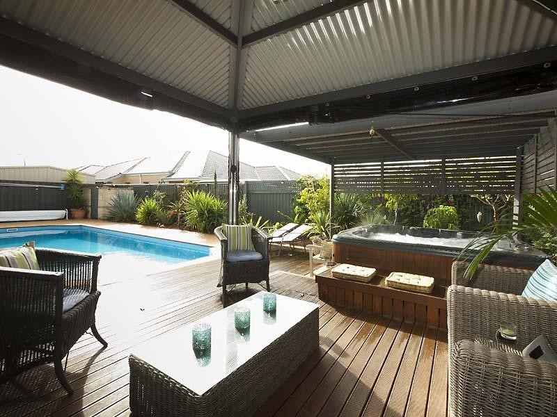 2 Kalinga Drive, Ellenbrook WA 6069