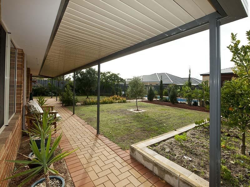 2 Kalinga Drive, Ellenbrook WA 6069