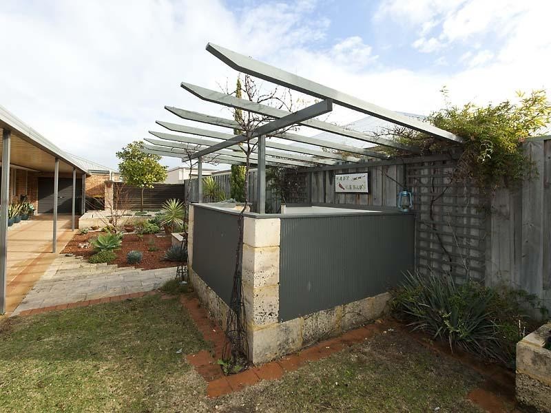 2 Kalinga Drive, Ellenbrook WA 6069