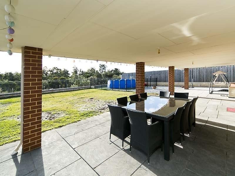 25 Starke Turn, Ellenbrook WA 6069