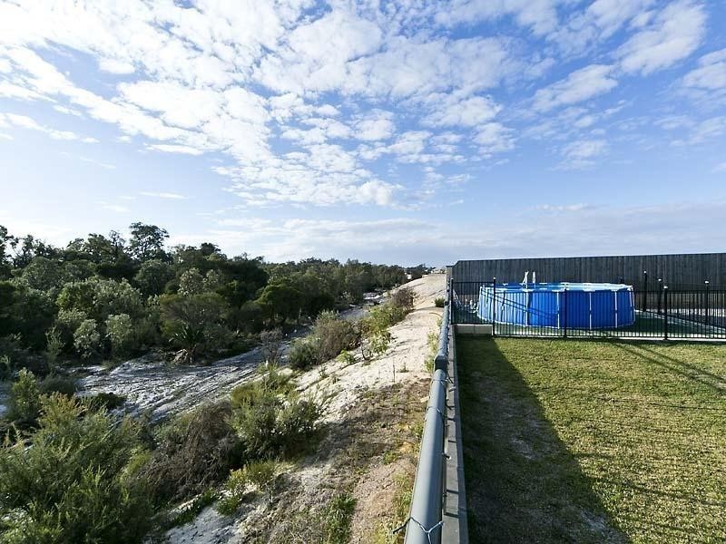 25 Starke Turn, Ellenbrook WA 6069