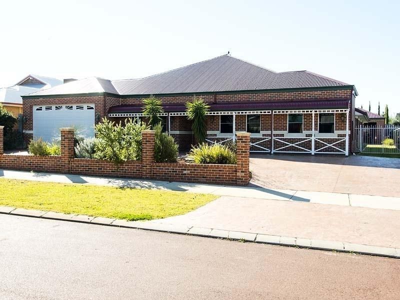 7 Brookmount Drive, Ellenbrook WA 6069