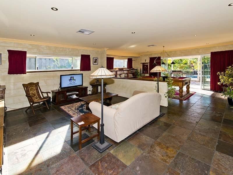 7 Brookmount Drive, Ellenbrook WA 6069