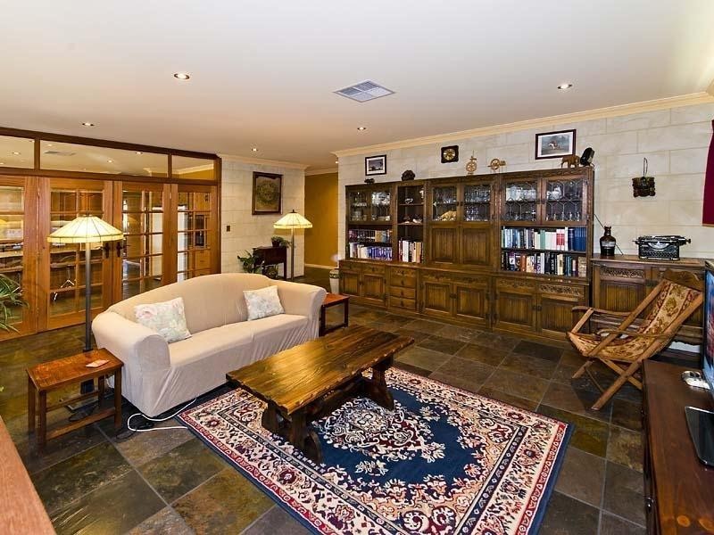 7 Brookmount Drive, Ellenbrook WA 6069