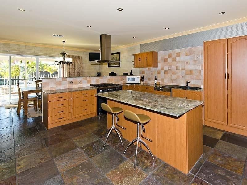 7 Brookmount Drive, Ellenbrook WA 6069